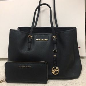Black Michael Kors Satchel bag & matching wallet